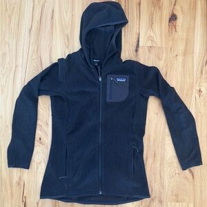 Patagonia Women's Active Fleece Black Jacket